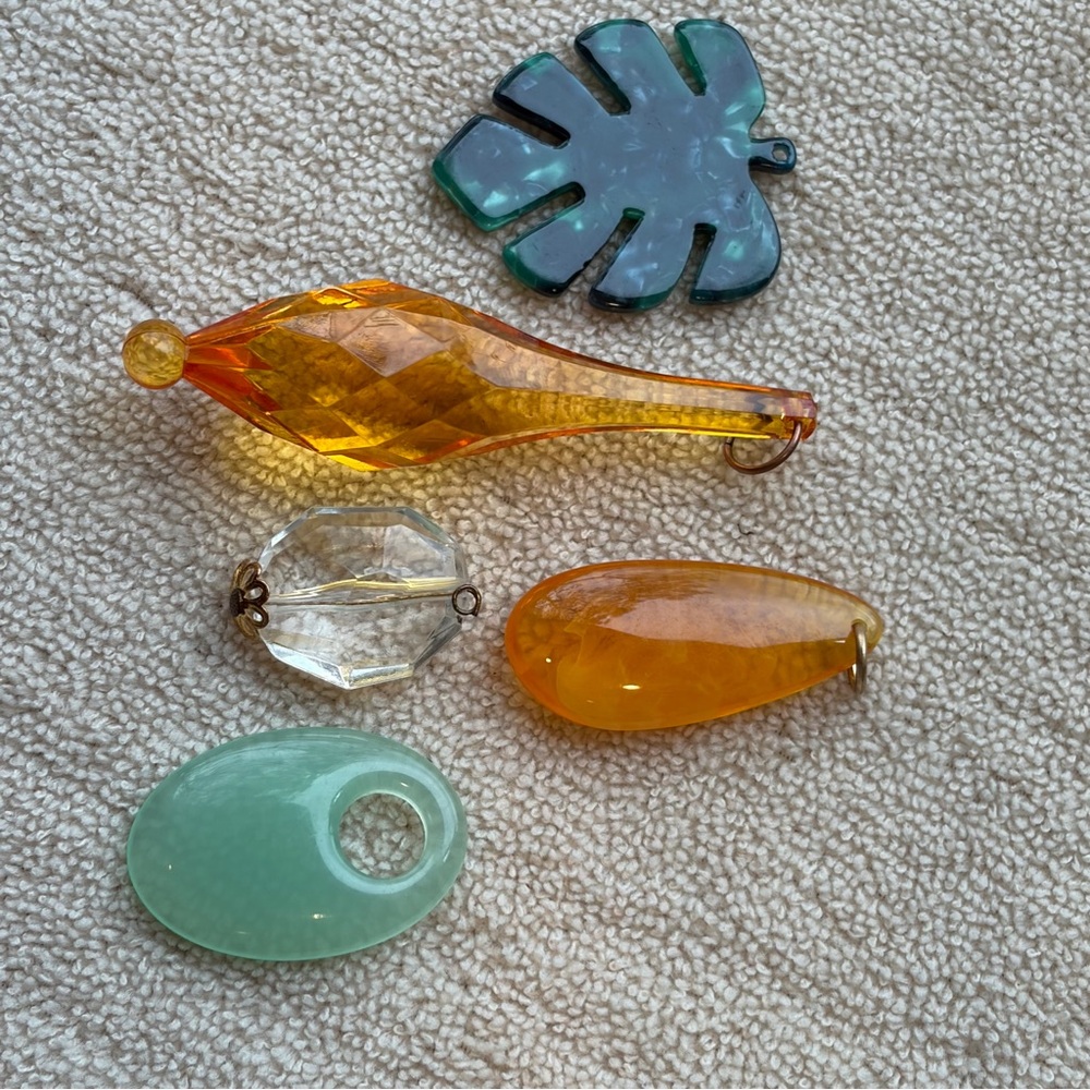 Colorful Assorted Pendant Bundle - Picture 2 of 5